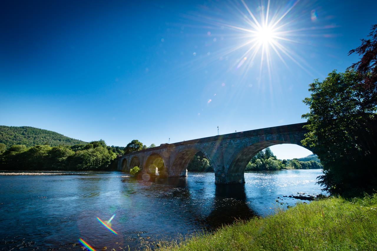 Atholl Arms Hotel Dunkeld Buitenkant foto